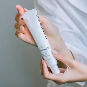 One Day’s You Me Nyeo Creme W Clareador Nutritivo