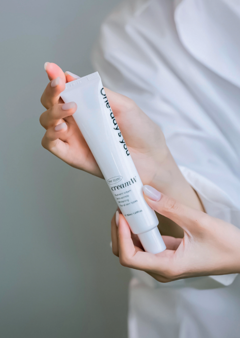 One Day’s You Me Nyeo Creme W Clareador Nutritivo