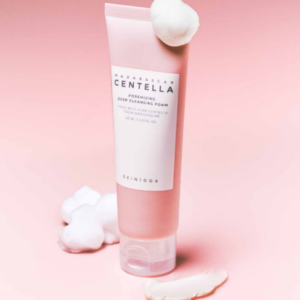 MADAGASCAR CENTELLA POREMIZING DEEP CLEANSING FOAM