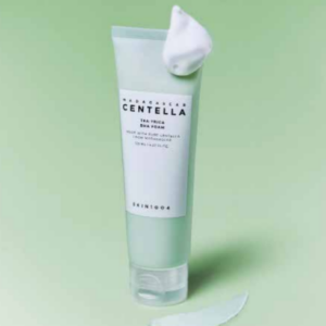 MADAGASCAR CENTELLA TEA-TRICA BHA FOAM
